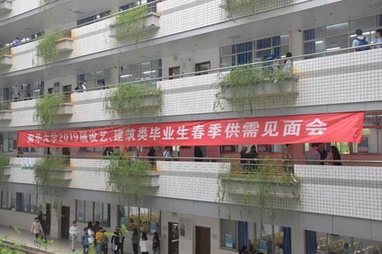 https://qqadapt.qpic.cn/txdocpic/0/1cba035ea2c8f8265dfa1e234a2e7dbd/0?_type=jpeg