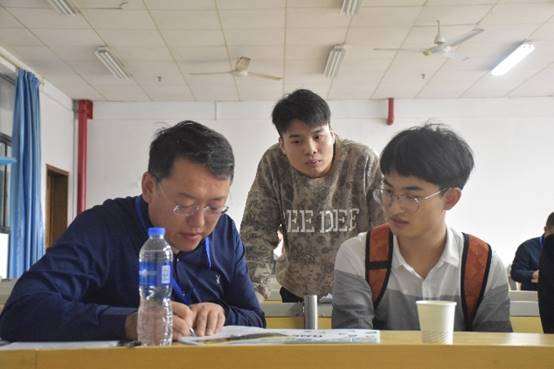 https://qqadapt.qpic.cn/txdocpic/0/eba2f3f7c354d1ee659d91added00527/0?_type=jpeg